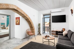 2 chambres, coffres-forts dans les chambres, chambres insonorisées