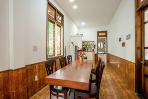 Dining - Standard King Room(02 people) (Thành phố Huế)