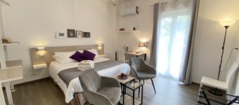 Ma&Mi Light Rooms
