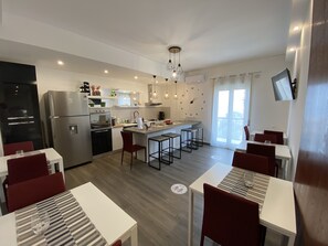 28-Zoll-LCD-Fernseher mit Digitalempfang, Fernseher