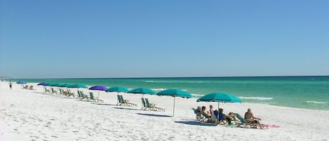 Na praia