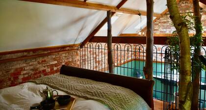 Beautifully restored 18th century Barn