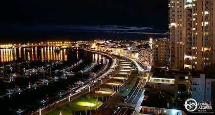 Home Azores - Calheta Suites Downtown