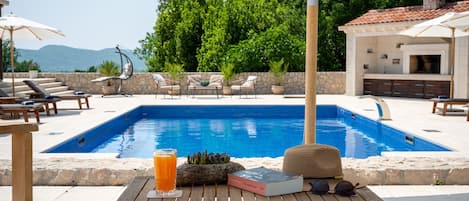 Villa (Two-Bedroom Villa with Pool) | Pool