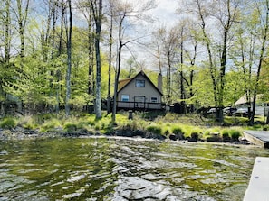 Exterior - Lakefront Reteat with boats and fire pit.  (Tobyhanna)