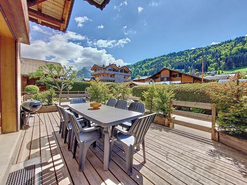 ETOILE FILANTE 1 - MORZINE CENTRE - 8 PEOPLE - WIFI - TERRACE - NEAR SKI LIFTS