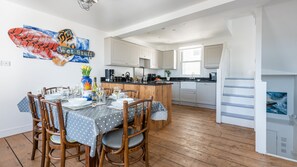 Fridge, microwave, dishwasher, coffee/tea maker