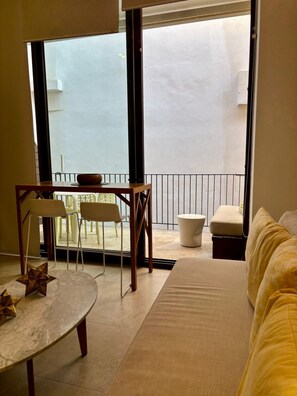 Flat-screen TV, DVD player