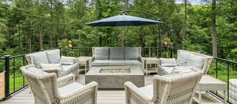 Hudson Valley Heaven | a wooded oasis with modern amenities awaits you 