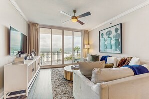 Televisio, DVD-soitin, videokirjasto