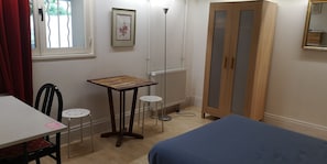 Ferro/asse da stiro, accesso a Internet