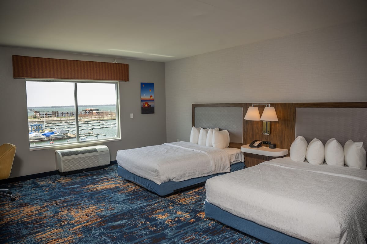 in-room safe, desk, laptop workspace, iron/ironing board