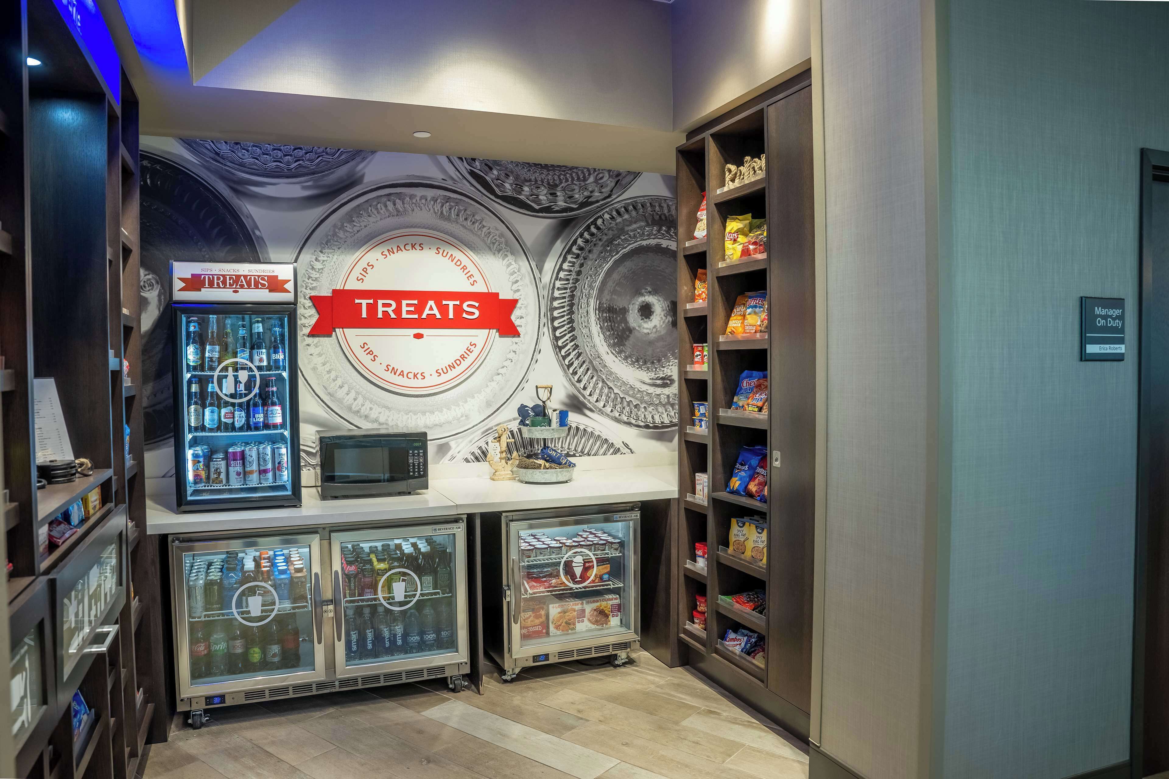 Snack bar