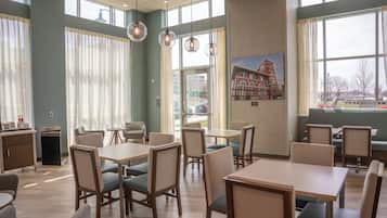 Free daily on-the-go breakfast