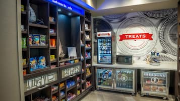 Snack bar