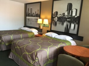 Chambre Standard double, 2 lits doubles, non-fumeur | Décor unique, ameublement unique, accès au Wi-Fi (inclus)