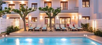 Sunlight Maxima Villa  Heated Pools