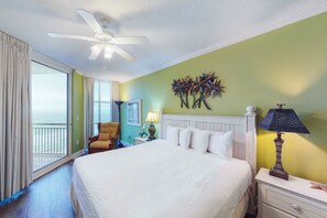 3 bedrooms, iron/ironing board, Internet, bed sheets