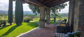 The fountain country house surrounded by nature