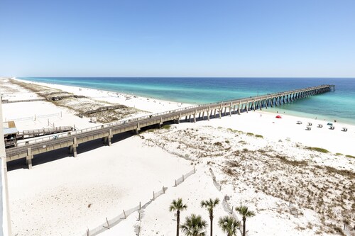 First-Floor Gulf Front Condo with Shared Pool & Hot Tub