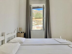 Comfort Studio | Individually decorated, individually furnished, travel cot, free WiFi