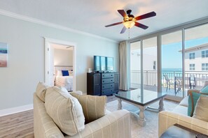 2 bedrooms, iron/ironing board, Internet, bed sheets