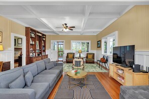 Smart TV, DVD player, books
