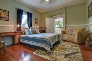 4 多间卧室、旅行婴儿床、免费 WiFi、床单