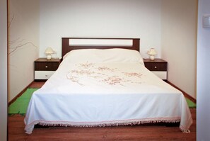 1 Schlafzimmer, Bügeleisen/Bügelbrett, WLAN