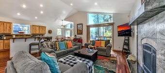 Pioneer Trl 3BR 2.5BA- 5 Mins to Ski, Beach