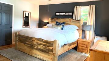 2 dormitoris, planxa i posts de planxar, wifi i roba de llit