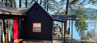Lake Pend Oreille Cabin Dock, Boat Lift, Hot Tub