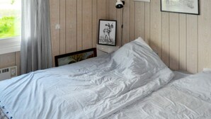 1 Schlafzimmer, individuell eingerichtet