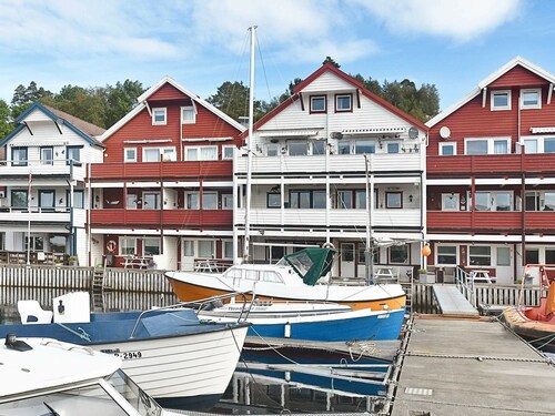 4 Person Holiday Home in Uggdal