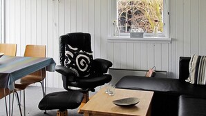2 Schlafzimmer, Babybetten