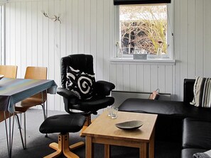 2 bedrooms, cribs/infant beds - Comforting Holiday Home in Lolland near Sea (Nakskov)