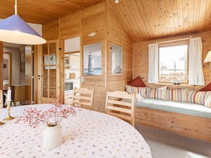 Dining - Enticing Holiday Home in Hirtshals near Beach (Hirtshals)