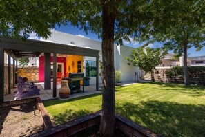 Terrace/patio - Midcentury Masterpiece (El Paso)