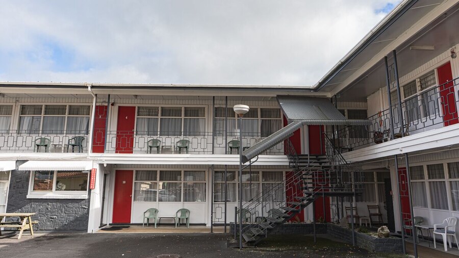 Mayfair Court Motel
