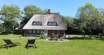 Vacation cottage Reetkate Schuby