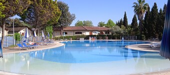 Comfortable campsite chalet/ mobile home | Near beach | Tuscany | Viareggio