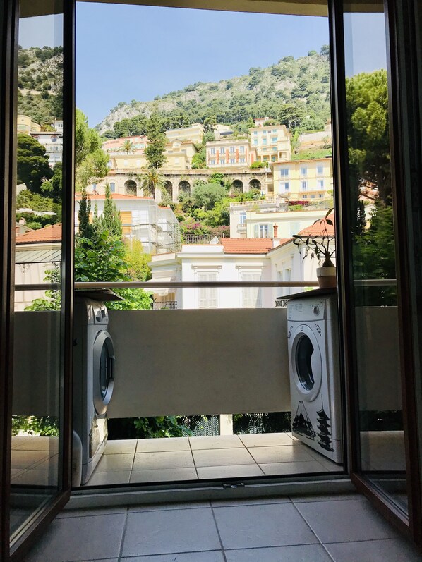 Interior - Bright apartment with sea view (Beaulieu-sur-Mer)