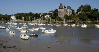 PORNIC T2 facing and sea view beach 50m, Thalasso 300m