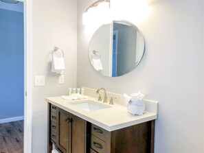 Badekar, hårtørrer