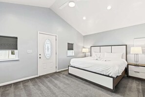 2 bedrooms, iron/ironing board, WiFi, bed sheets - 5218 Beach Dr C - Townhome Minutes From the Beach! (Panama City)