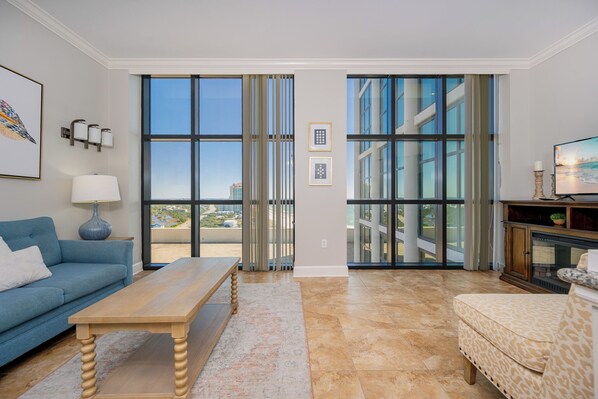 Flat-screen TV, fireplace