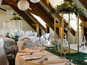 Restaurant - Swiss Hotel La Couronne (Avenches)