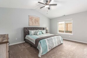 3 bedrooms, free WiFi, bed sheets