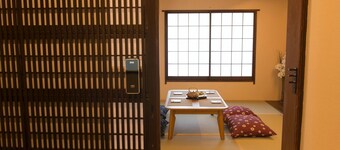 Yadoya Yokohama Main Building 2F Yokohama City  / Yokohama Kanagawa