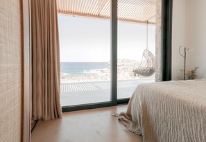 3 bedrooms, iron/ironing board, WiFi, bed sheets - Seafront Villa - 50m from the beach (Mochlos)